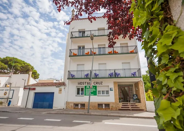Hostal Cruz Tossa de Mar
